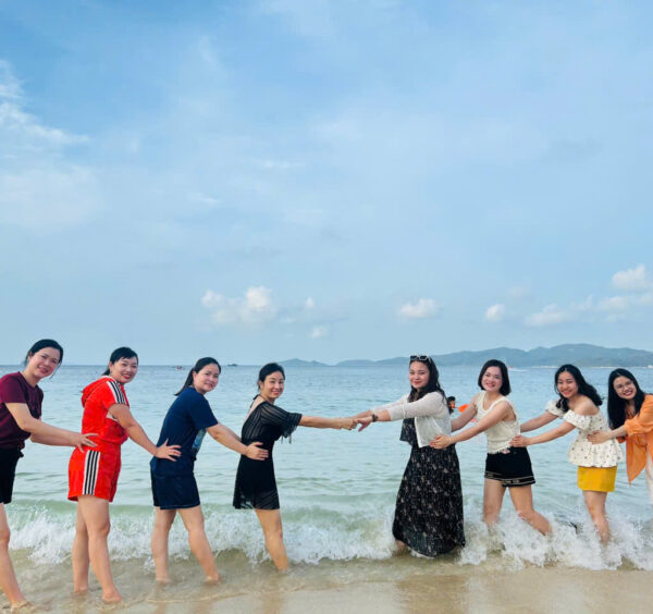 Điểm Danh 5 Địa Điểm Tổ Chức Gala Dinner Được Yêu Thích Tại  Hải Tiến
