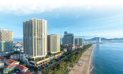 Những Không Gian Tổ Chức Gala Dinner Đẳng Cấp Tại Nha Trang
